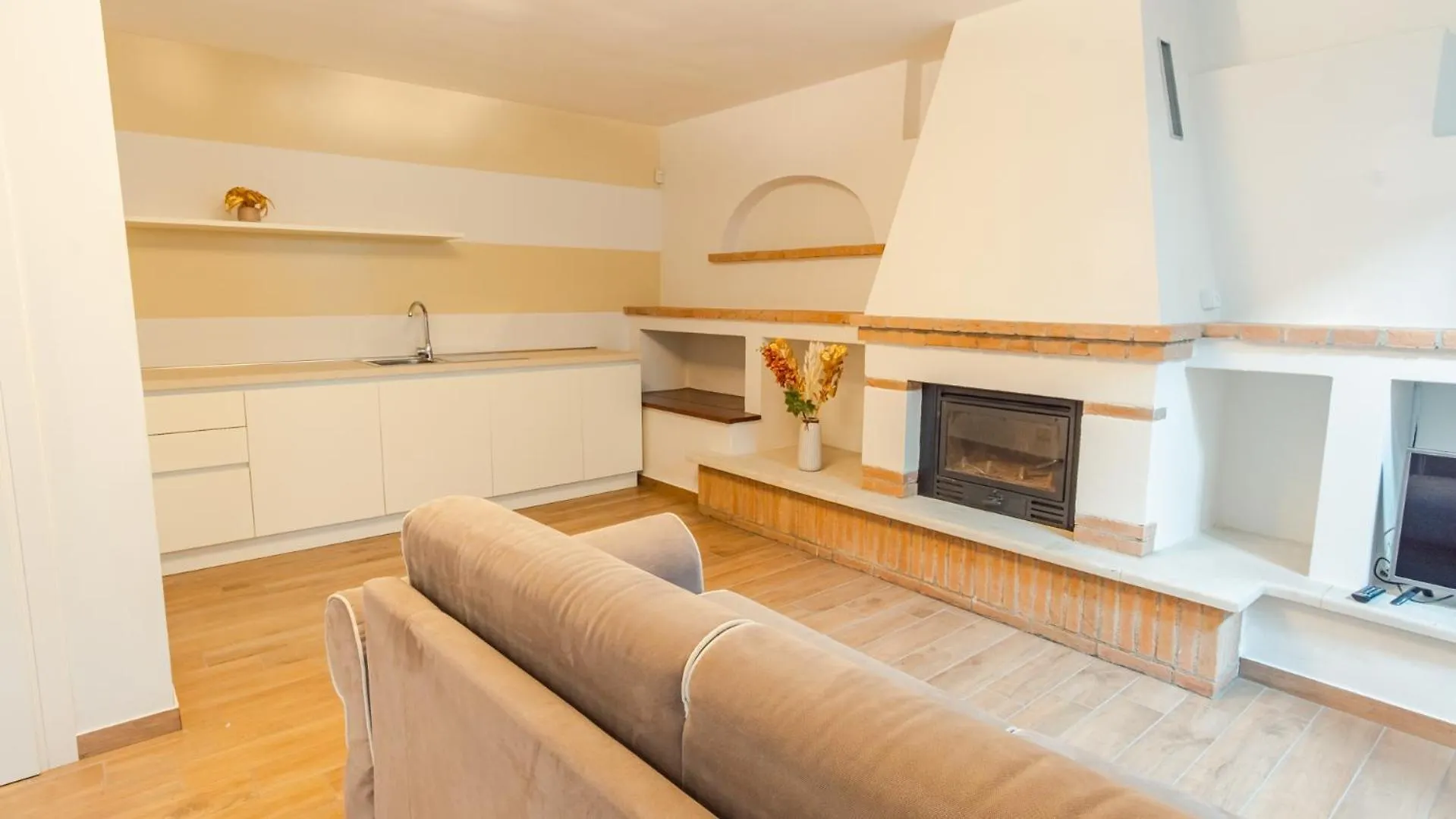 Villa Giulia - Italian Homing Soiano Del Lago